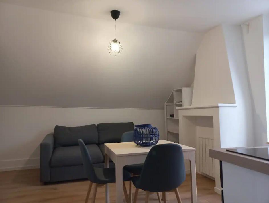 Le Montjoux, Appartement Calme, Toutes Commodites Besançon Eksteriør bilde